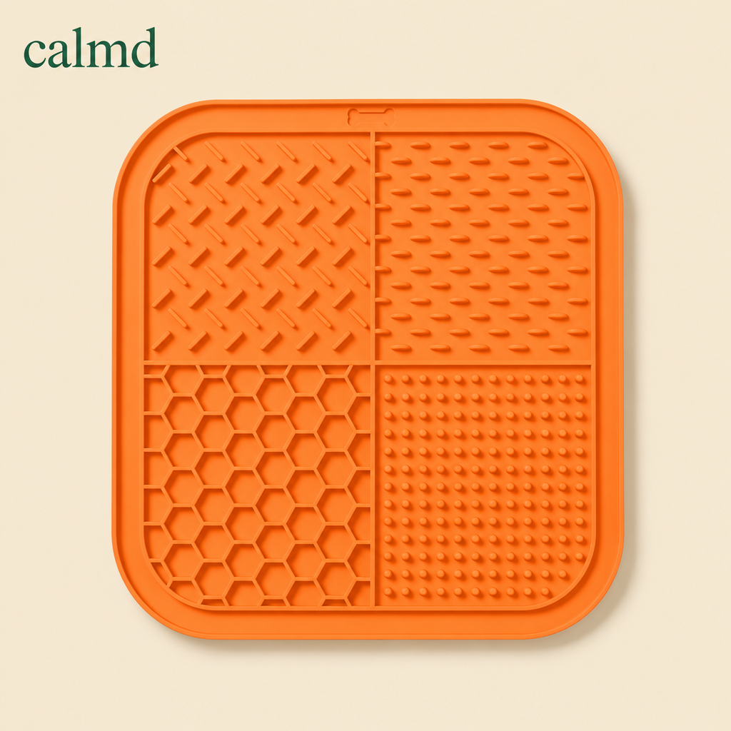 The Calm-Down Lick Mat - Anxiety Relief for Dogs & Cats
